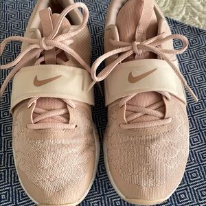 Nike Women's Pink Athletic Shoes
